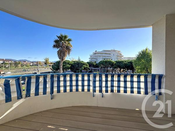Appartement T2 à vendre  2 pièces - 37,11 m2 FREJUS - 83