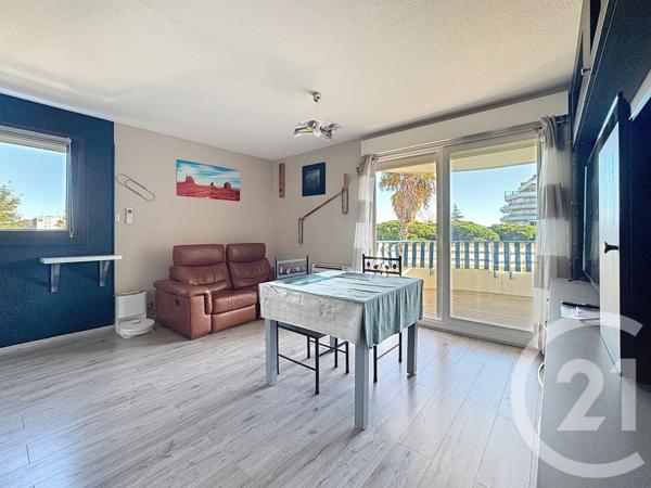 Appartement T2 à vendre  2 pièces - 37,11 m2 FREJUS - 83