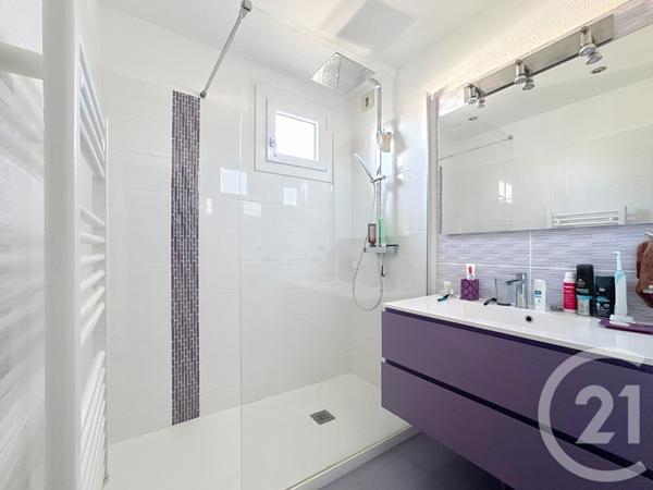 Appartement T2 à vendre  2 pièces - 37,11 m2 FREJUS - 83