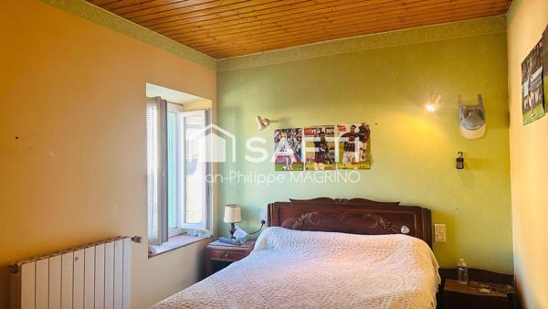 Au pied des Pyrénées cathares – maison chaleureuse