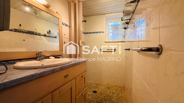 Au pied des Pyrénées cathares – maison chaleureuse