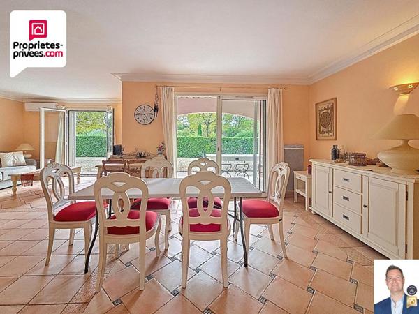 VILLA DE PLAIN PIED 4 PIECES 3 CHAMBRES AVEC GARAGE ET TERRAIN DE 1450 M2