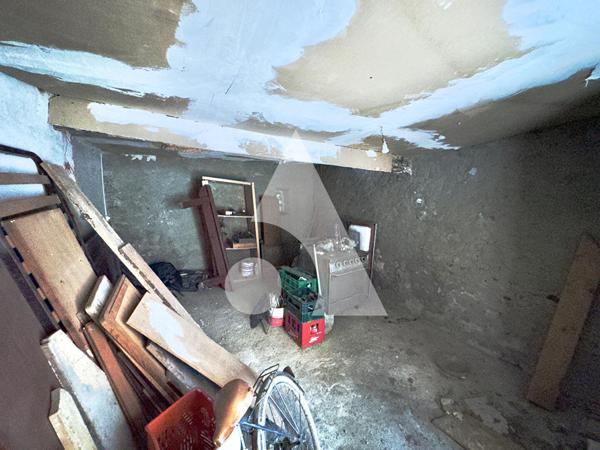 Immeuble 4 pièces 200 m2