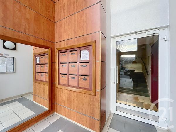 Appartement F3 à vendre  3 pièces - 65,60 m2 CHARTRES - 28