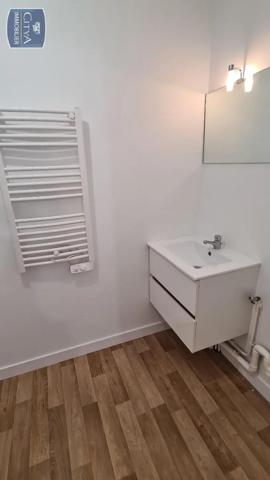 Appartement à louer 1 pièce 21.7m²