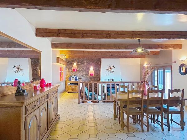 Vente                                                      Fonds de commerce
                        
                     10 pièces                      187 m2                     à Tergnier