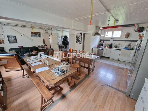 Achat immeuble Vernou-la-Celle-sur-Seine - 10 pièce(s) - 101 m² - 240 000 €