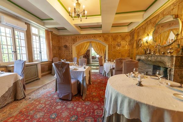 Vente Château Carcassonne 40 Pièces 3000 m²