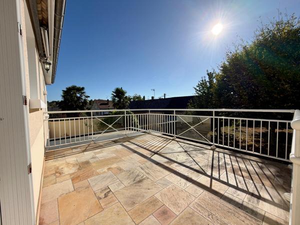 MONTSÛRS – Maison de 133 m² avec logement indépendant, jardin clos et DPE C