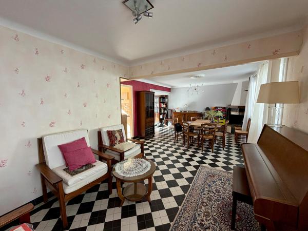 MONTSÛRS – Maison de 133 m² avec logement indépendant, jardin clos et DPE C