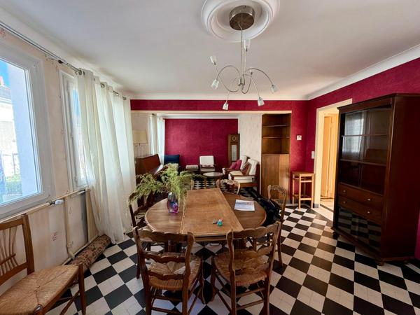 MONTSÛRS – Maison de 133 m² avec logement indépendant, jardin clos et DPE C