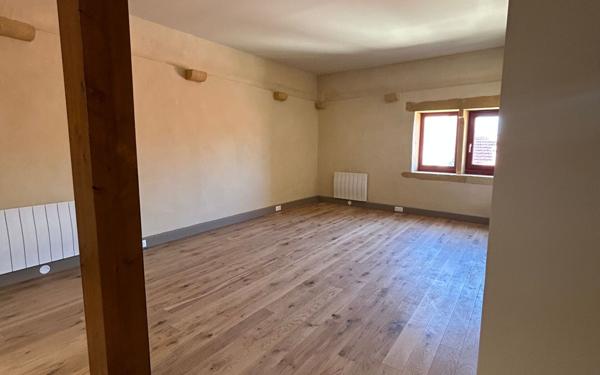 Appartement à louer    2 pièces • 56,15 m2 Metz