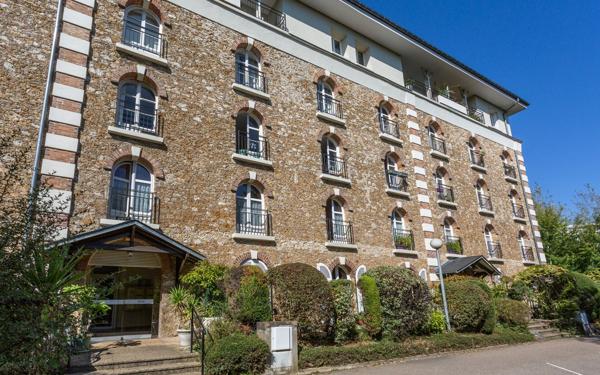 Appartement à vendre    4 pièces • 109,06 m2 Crosne