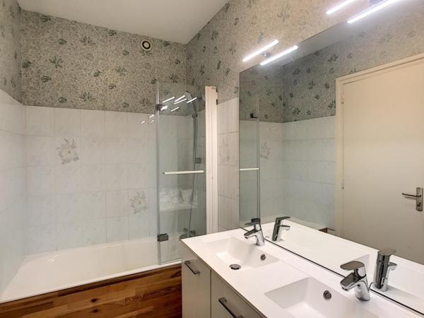 APPARTEMENT T3 A LOUER A ROANNE - CENTRE VILLE