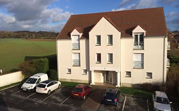 Appartement à louer    1 pièce •  Longperrier