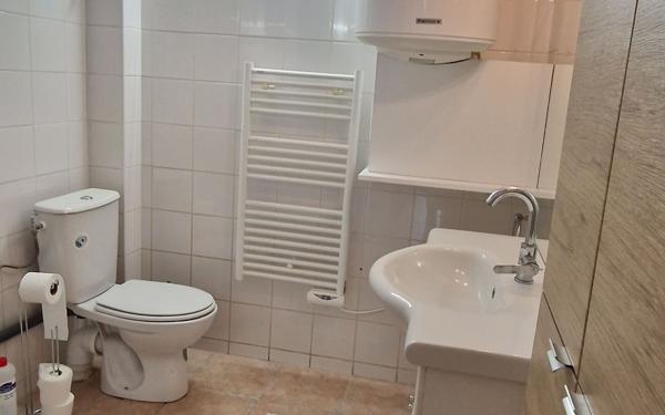 Appartement à louer    2 pièces •  Mandelieu-la-Napoule