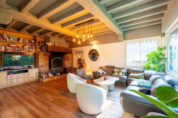 Très belle maison de cinq chambres avec piscine chauffée à quelques minutes du centre de La Baule