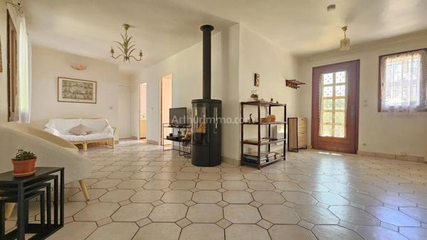 Vente                                                      Maison
                        
                     4 pièces                      84 m2                     à Montlhéry