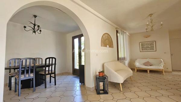 Vente                                                      Maison
                        
                     4 pièces                      84 m2                     à Montlhéry