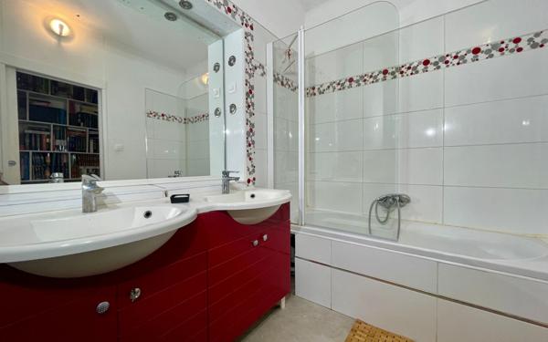 Maison à vendre    7 pièces •  Gignac