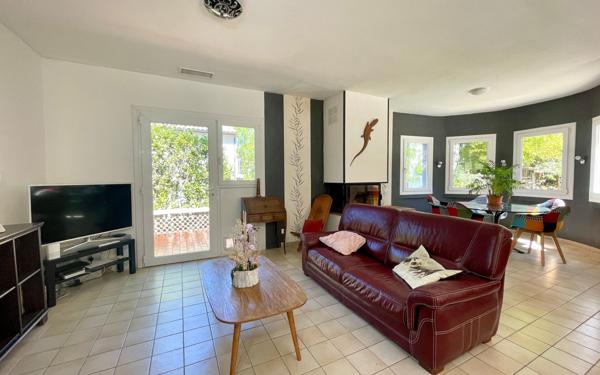 Maison à vendre    7 pièces •  Gignac