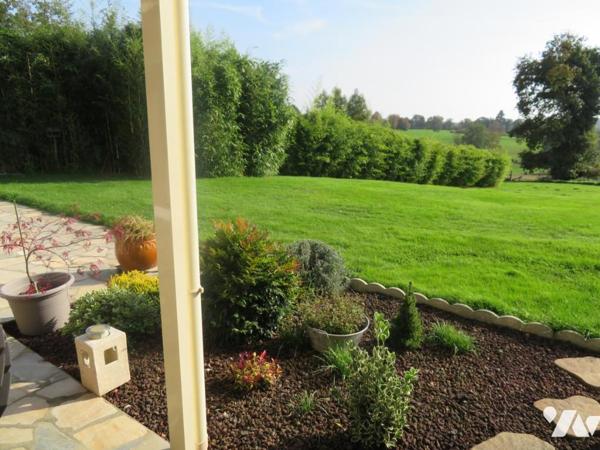 LES MONTS D'ANDAINE, maison 4 chambres, plain-pied, jacuzzi, garages