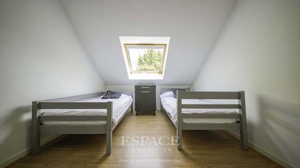 A Concarneau appartement T3 au dernier étage avec garage et place de parking privative