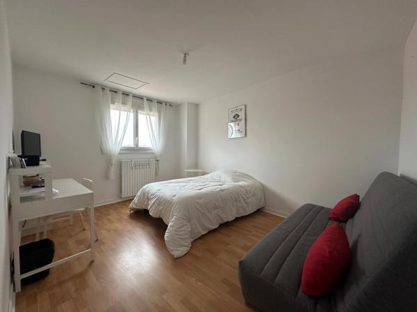 La Roche-sur-Yon sud, à Nieul-Le Dolent, maison, 4 chambres env. 157 m²
