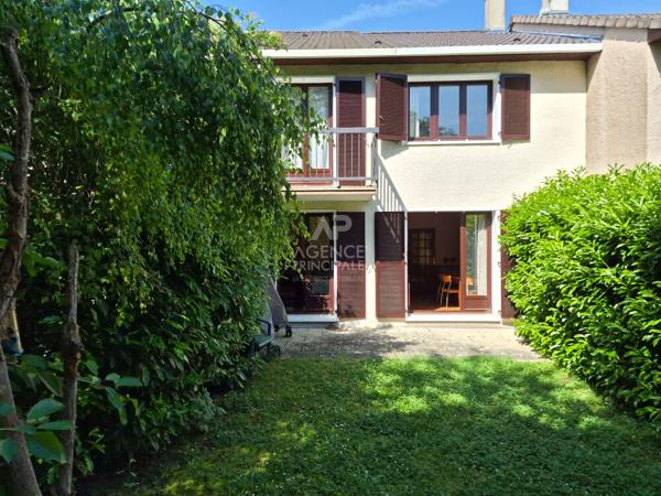 Maison Saint Germain En Laye 7 pièce(s) 140 m2 672 500 € **  - Référence  18517