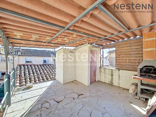 Maison de ville Lunel avec tropézienne à rénover