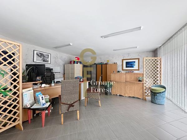 HABITATION ATYPIQUE STYLE LOFT AVEC OU SANS PARTIE COMMERCIALE
