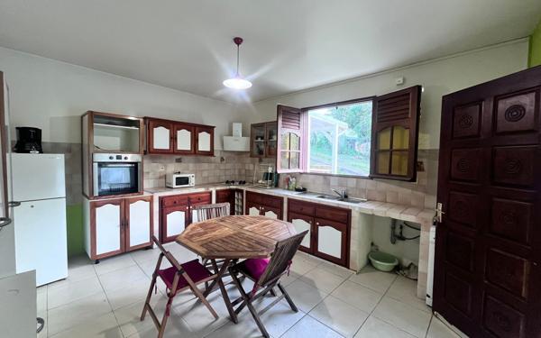 Immeuble à vendre    16 pièces •  Sainte-Anne