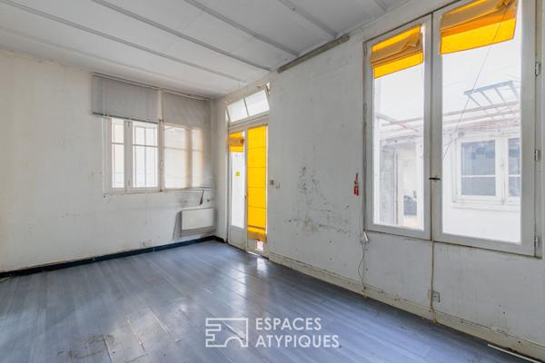 Ancien atelier avec jardin d’hiver au Square Gardette