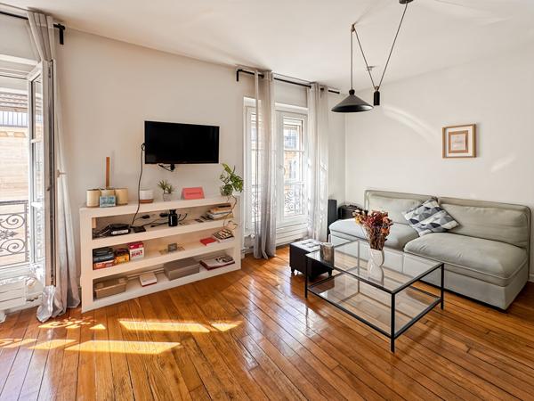 Appartement 1/2 pièces 35m² PARIS 12 - Métro MICHEL BIZOT