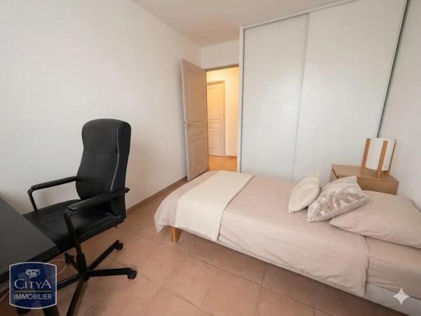 Appartement à louer 2 pièces 41.21m² Carcassonne (11000)