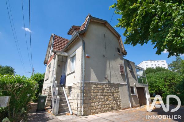 Maison à vendre 4 pièces 113 m² Châlons-en-Champagne