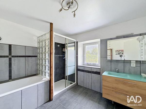 Maison à vendre 8 pièces 363 m² Vouillé