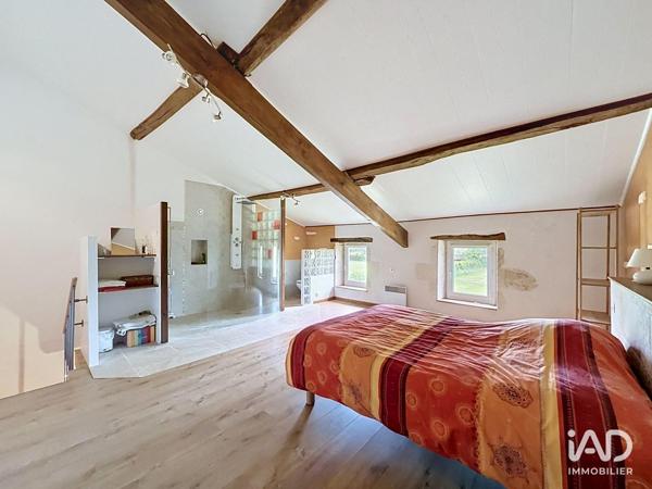 Maison à vendre 8 pièces 363 m² Vouillé