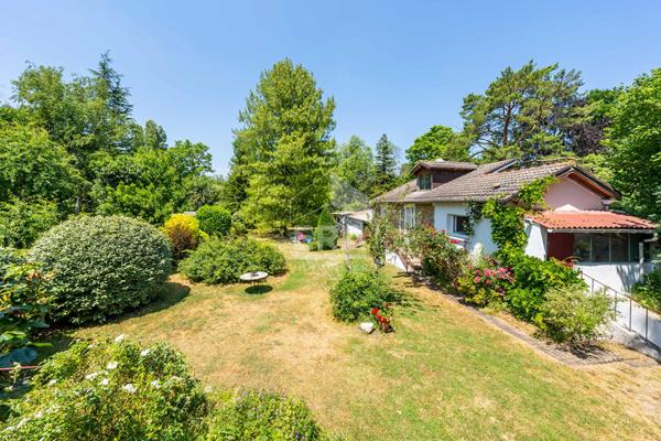 Belle meulière de 1920 Ballancourt Sur Essonne 6 pièce(s) 158 m2