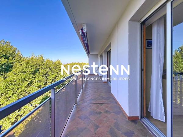 Exclusivité NESTENN Perpignan - Superbe appartement 4 pièces au dernier étage avec garage double .