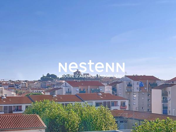 Exclusivité NESTENN Perpignan - Superbe appartement 4 pièces au dernier étage avec garage double .