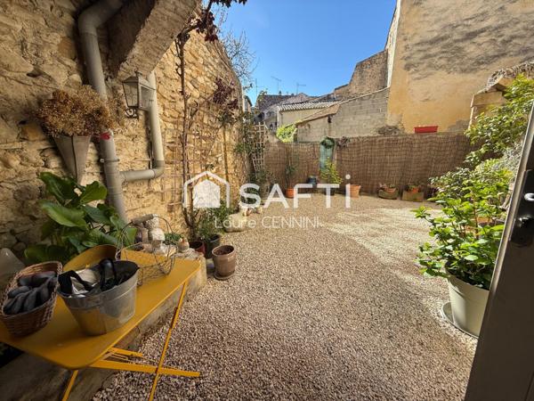 Jolie maison de ville, à proximité des commerces