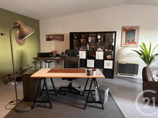 Maison à vendre  5 pièces - 279 m2 LE FENOUILLER - 85