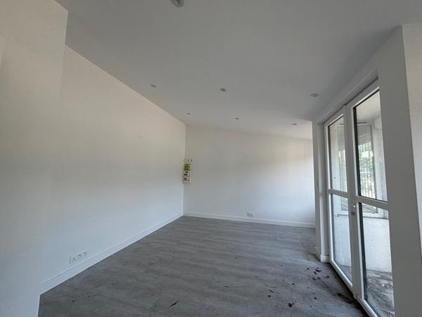 Bordeaux : 450 € - AJP Immobilier Saint Andre de Cubzac