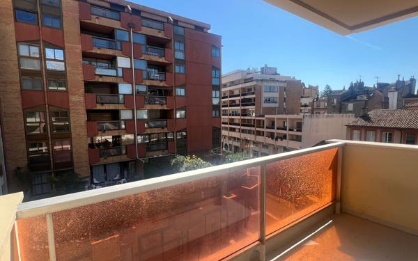 Appartement à vendre    2 pièces • 61,61 m2 Toulouse