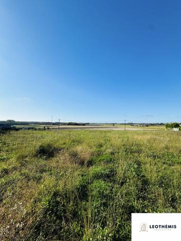 TERRAINS CONSTRUCTIBLES ET VIABILISÉS VUE DÉGAGÉE