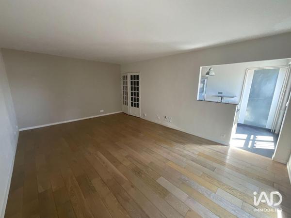 Location appartement 3 pièces 73 m² Versailles