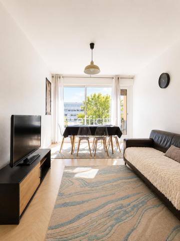 Appartement
         4 pièces
        - 70 m²