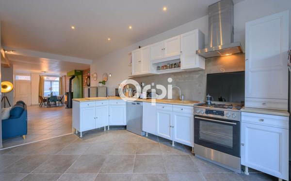 Maison à vendre    4 pièces •  Estaires