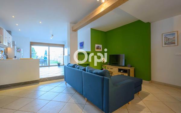 Maison à vendre    4 pièces •  Estaires